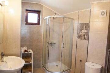 Фото номера Номер-студио с террасой Гостевой дом Twin House г. Огняново 7