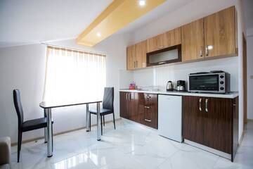 Фото номера Номер-студио с диваном-кроватью Гостевой дом Guest House Holiday г. Огняново 4